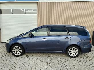 Mitsubishi Grandis 2.4-16V InSport 7-Persoons picture 6