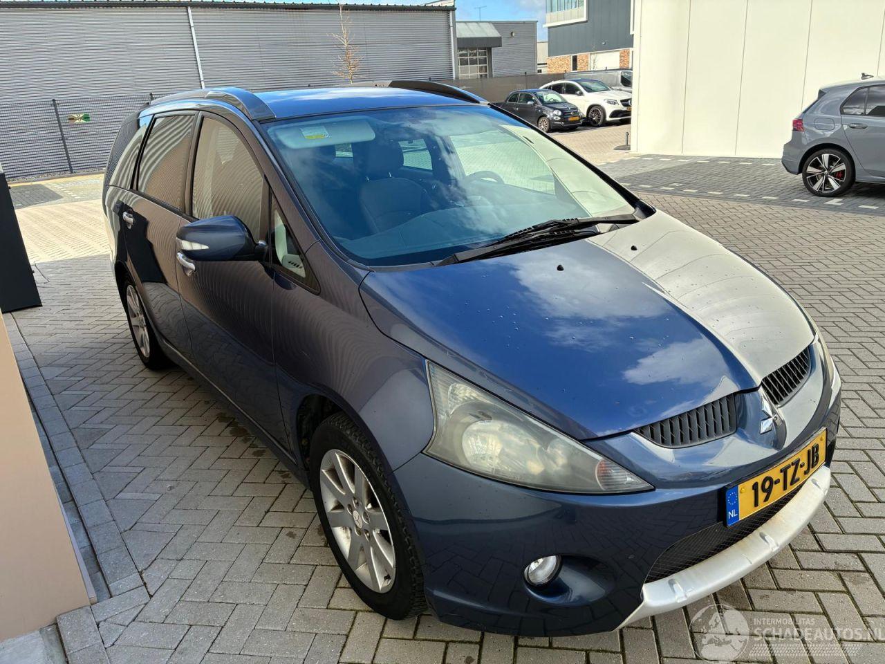 Mitsubishi Grandis 2.4-16V InSport 7-Persoons