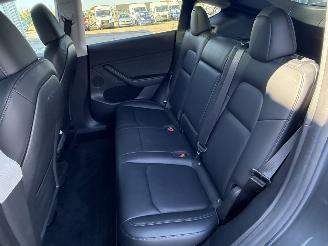 Tesla Model Y Long Range AWD 75kWh picture 22