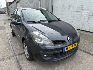 Renault Clio 1.2 TCE Business picture 8