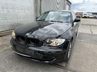 BMW 1-serie 116i Business Line Automaat Navi picture 1