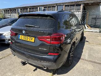 BMW X3 xDrive30i High Executive Pano Leer picture 6