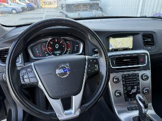 Volvo V-60 2.4 D6 AWD Plug in Hybrid Summum picture 17