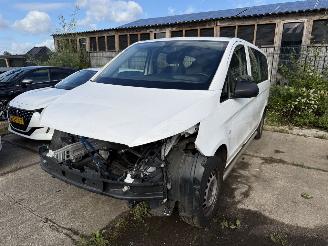škoda osobní automobily Mercedes Vito Tourer 114CDI 8 Persoons 2019/12