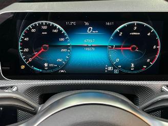 Mercedes A-klasse 180 d AMG LINE PANORAMADAK NAVI CAMERA picture 11