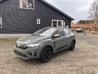 Schadeauto Dacia Sandero STEPWAY 110 PK EXTREEM NAVI CLIMA CAMERA LED B.J 2024 FACELIFT 2024/3