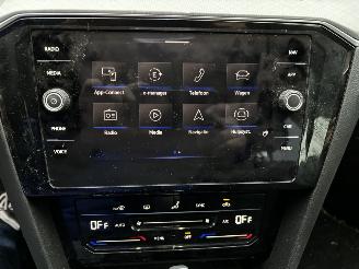 Volkswagen Passat VARIANT GTE 1.4 PLUG IN DSG NAVI CLIMA CAMERA LED CRUISE B>J 2022 picture 13