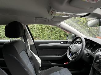 Volkswagen Passat VARIANT GTE 1.4 PLUG IN DSG NAVI CLIMA CAMERA LED CRUISE B>J 2022 picture 10