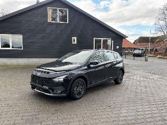 Avarii autoturisme Hyundai  AUTOMAAT BLACK EDITION T-GDI 100 PK NAVI AIRCO CAMERA LED B.J 11-2025 2025/11