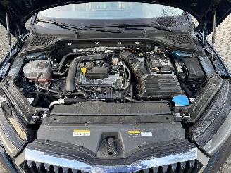 Skoda Octavia AUTOMAAT HYBRIDE NAVI CLIMA VIRT DASH CAMERA TREKHAAK LED B.J 12-2024 picture 21
