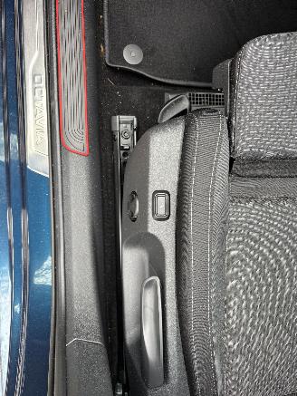 Skoda Octavia AUTOMAAT HYBRIDE NAVI CLIMA VIRT DASH CAMERA TREKHAAK LED B.J 12-2024 picture 13