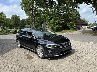 Volkswagen Passat VARIANT GTE 1.4 PLUG IN DSG NAVI CLIMA CAMERA LED CRUISE B>J 2022 picture 3