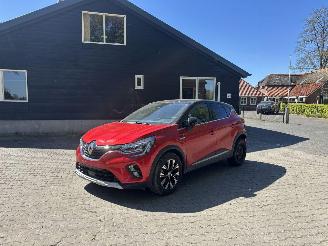 Schadeauto Renault Captur AUTOMAAT 1.6 E-TECH HYBRIDE NAVI CLIMA CAMERA LED B.J 2023 2023/5