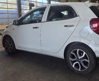 Unfallwagen Kia Picanto Sport Automaat Navi Clima Camera Led Leer B.J 2023 2023/3