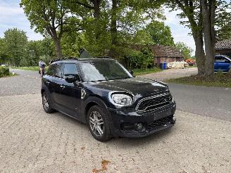 Mini Countryman COOPER HYBRIDE PLUG IN SE 4AWD AUTOMAAT NAVI CLIMA LEER LED PDC B.J 12-2019 picture 3