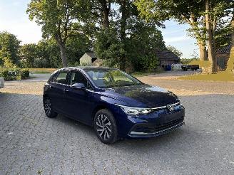 damaged passenger cars Volkswagen Golf 8 GTE 1.4 PLUG IN HYBRIDE AUTOMAAT STYLE NAVI CLIMA CAMERA LED B.J 10-2023 2023/10