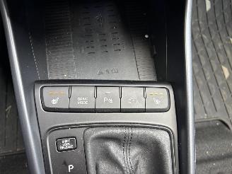 Hyundai I-20 I-20 AUTOMAAT PREMIUM SPORT BOSE NAVI CLIMA CAMERA LED B.J 12-2024 picture 14