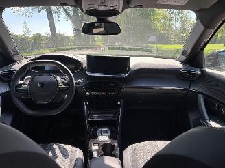 Peugeot 2008 1.2 AUTOMAAT130 PK NAVI CLIMA CAMERA LED B.J 2024 picture 10