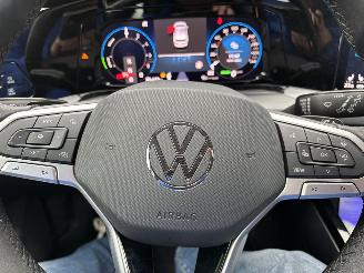 Volkswagen Golf GTE PLUG IN HYBRIDE AUTOMAAT STYLE NAVI CLIMA CAMERA LED B.J 2023 picture 19