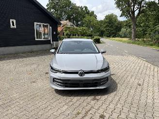 Volkswagen Golf 8.5 1.5 EDITION CLIMA CAMERA LED PDC B.J 2025 FACELIFT lichte schade picture 8