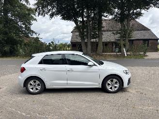 Audi  TFSI 95 PK VIRT DASH AIRCO PDC B.J 2023 LICHTE SCHROEFSCHADE picture 7