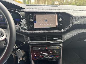 Volkswagen T-Cross 110 PK STYLE NAVI CLIMA CAMERA VIRT DASH B.J 09-2022 PLAATSCHADE picture 12