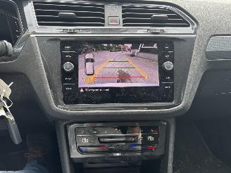Volkswagen Tiguan 1.5 AUTOMAAT 150 PK NAVI CLIMA CAMERA VIR DASHBOARD LED TREKHAAK B.J 2024 picture 13