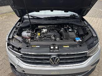 Volkswagen Tiguan 1.5 AUTOMAAT 150 PK NAVI CLIMA CAMERA VIR DASHBOARD LED TREKHAAK B.J 2024 picture 19