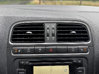 Volkswagen Polo TDI NAVI AIRCO STOELVERW CRUISE B.J 2011 gebruikersschade picture 14