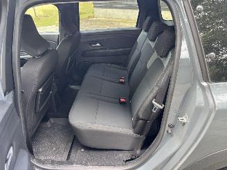 Dacia Jogger 1.8 HYBRIDE AUTOMAAT 7 PERS EXTREEM NAVI CLIMA CAMERA CRUISE LED B.J 04-2026 picture 8