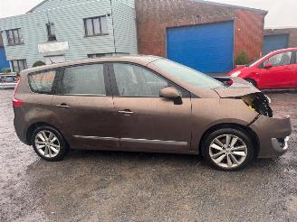 Renault Mégane Scénic III SCENIC III PRIVILEGE picture 3