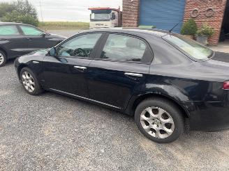 Alfa Romeo 159  picture 9