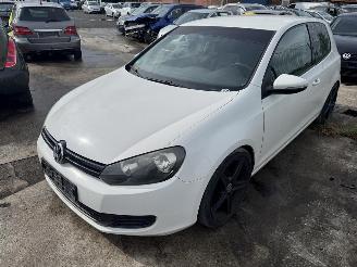 Voiture accidenté Volkswagen Golf  2009/5