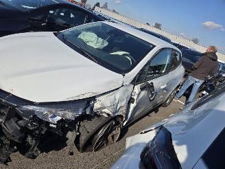 Renault Clio TCE90 picture 3