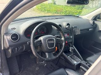 Audi A3 1.8 TFSI 16V Hatchback 4Dr Benzine 1.784cc 118kW (160pk) FWD 2007-06/2008-06 (8PA) BZB picture 13