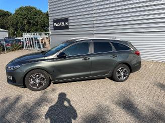 Hyundai I-30 1.0 T-GDI 12V Combi/o  Benzine 998cc 88kW (120pk) FWD picture 3