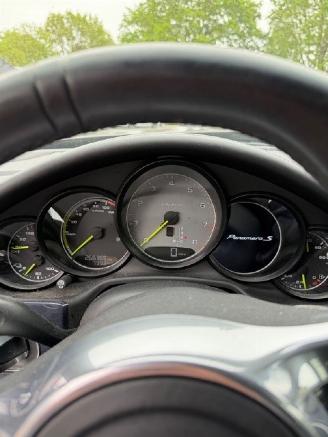 Porsche Panamera 3.0 S E-Hybrid picture 19