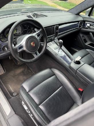 Porsche Panamera 3.0 S E-Hybrid picture 13