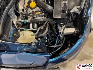 Renault Captur  picture 11