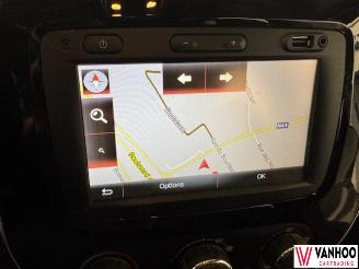 Renault Captur  picture 19