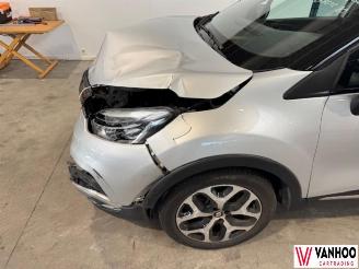 Renault Captur  picture 2