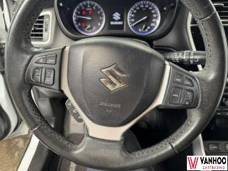 Suzuki SX4 S-CROSS picture 16