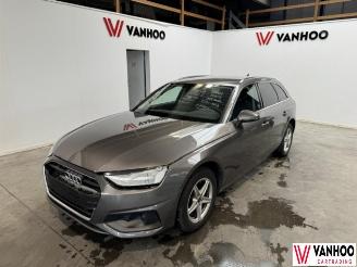 damaged passenger cars Audi A4  2022/2