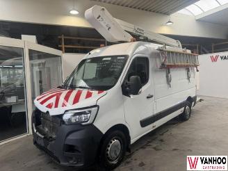 Renault Master  picture 1