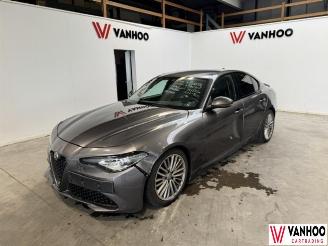uszkodzony samochody osobowe Alfa Romeo Giulia  2018/2