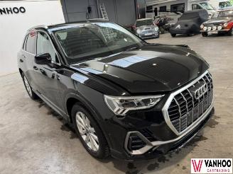 Audi Q3  picture 4