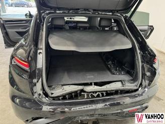 Porsche Macan  picture 14