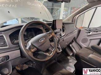 Ford Transit  picture 15