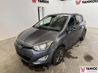 Damaged car Hyundai I-20  2015/2