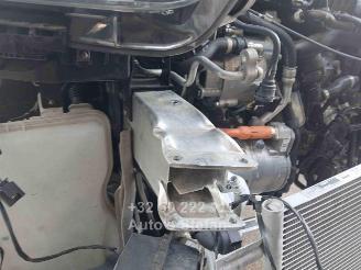 BMW X2 XDRIVE25E picture 30